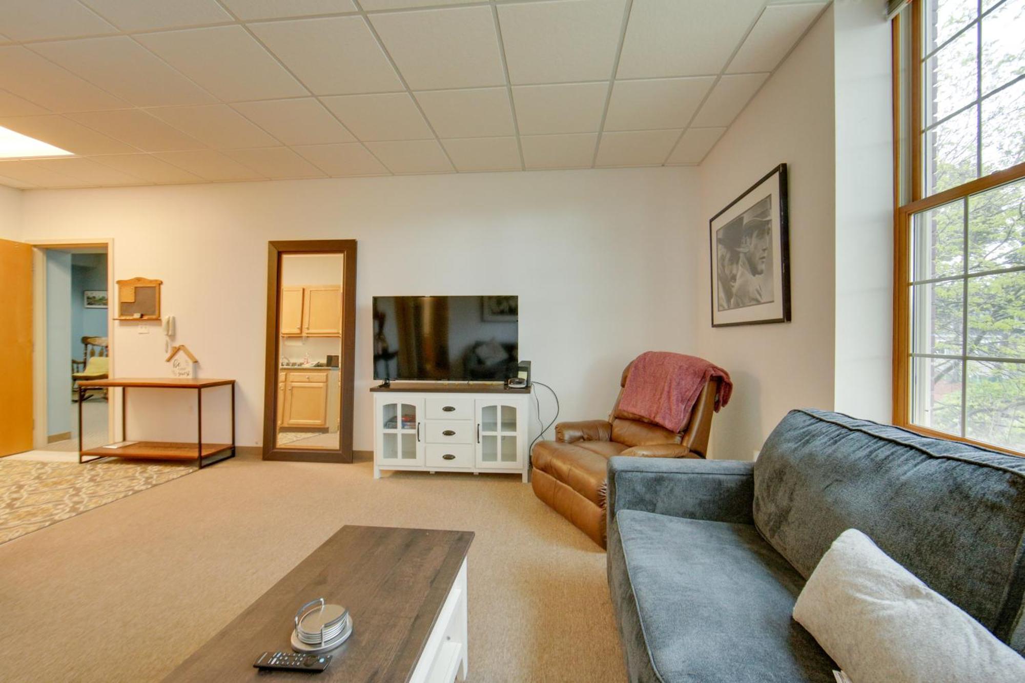 About 20 Mi To Pittsburgh! Apartment New Kensington